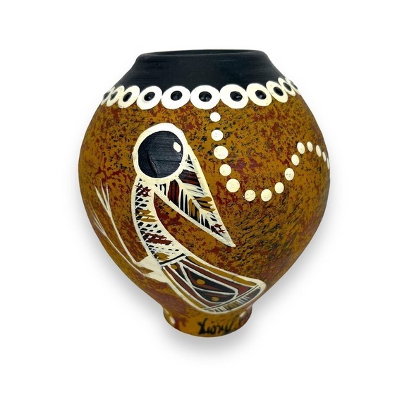 Vintage Australian Aboriginal Terracotta Vase 6"x5" Hand Painted Artist Signed - Picture 1 of 7
